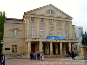 Das Große Haus des Deutschen Nationaltheaters in Weimar